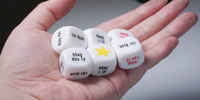Cách chơi xí ngầu uống rượu thú vị
